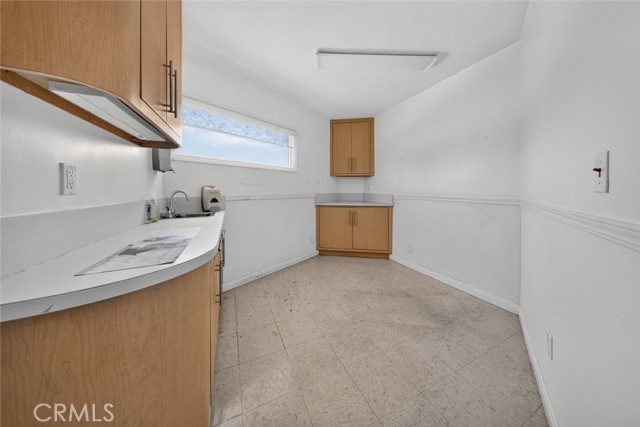  Commercial for Sale in Burbank, California