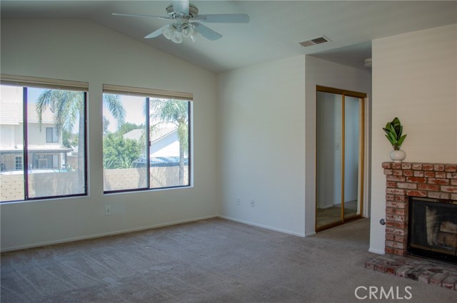 15068 Christina Court, Lake Elsinore CA: https://media.crmls.org/medias/6498d6d1-706b-4ba1-b363-ba1e1efe6142.jpg