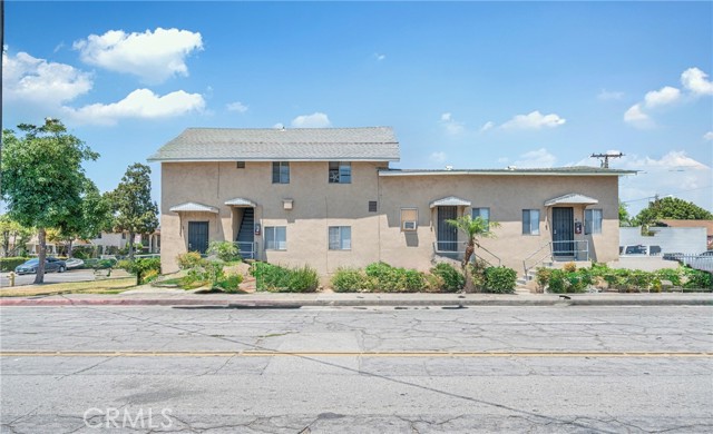 252 S 7th Street, Montebello CA: https://media.crmls.org/medias/649960c8-2b46-4a72-bda1-371b965f6c27.jpg