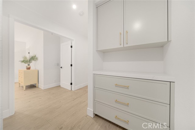 24362 Via Santa Clara, Mission Viejo CA: https://media.crmls.org/medias/6499ba4f-00b8-455c-a7f1-5322b5738c64.jpg