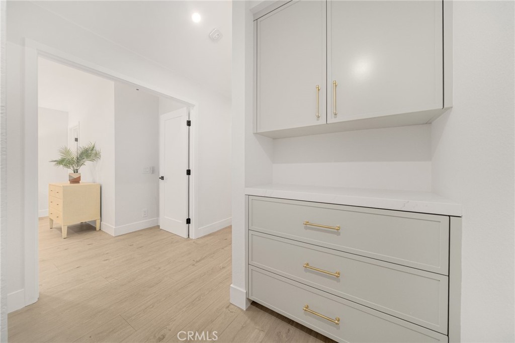 MLS #OC25157205 image #22