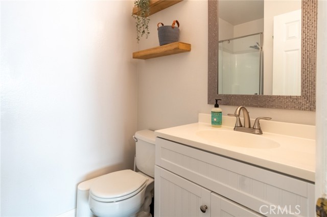 Detail Gallery Image 16 of 27 For 5055 Coldwater Canyon Ave #108,  Sherman Oaks,  CA 91423 - 2 Beds | 2 Baths