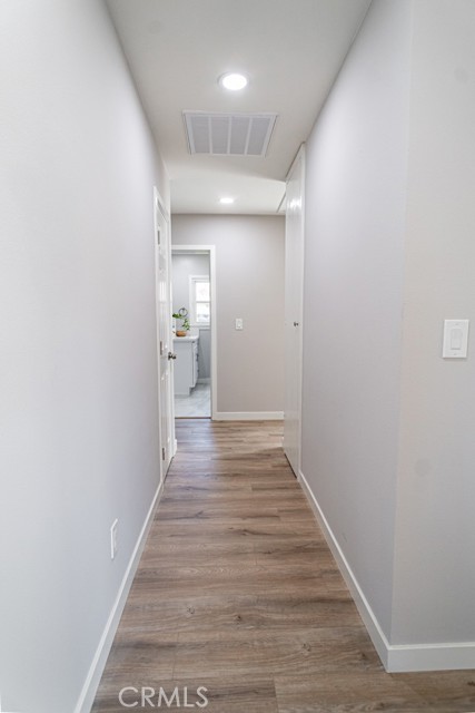 140 S Thompson Street, Hemet CA: https://media.crmls.org/medias/649b6504-af5a-4b3f-949d-83a108f2f247.jpg