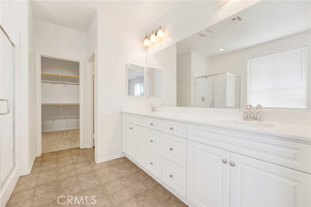 680 Platte Way, Oxnard CA: https://media.crmls.org/medias/649c2722-c601-4ccb-a274-69eb9abd82cc.jpg