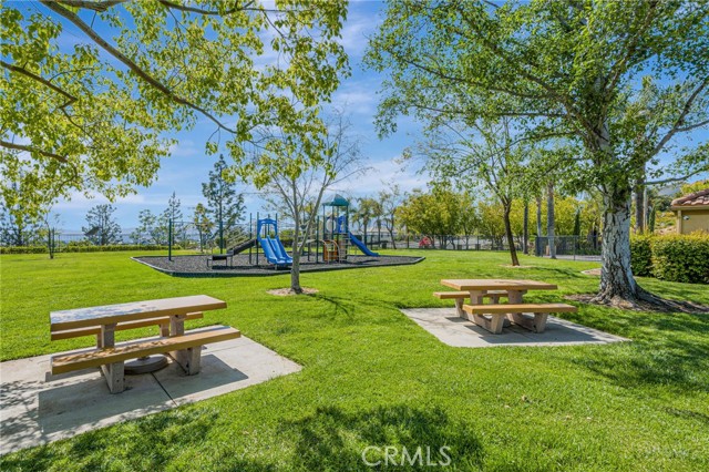 11771 Coorsgold Lane, Porter Ranch CA: https://media.crmls.org/medias/649c9b13-9b18-4b57-bbc6-d5f54eb654c6.jpg