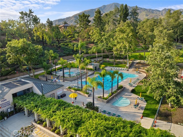 7476 Sequoia Lane, Highland CA: https://media.crmls.org/medias/649d57c9-eff7-4ccf-942c-e0eca69c1968.jpg