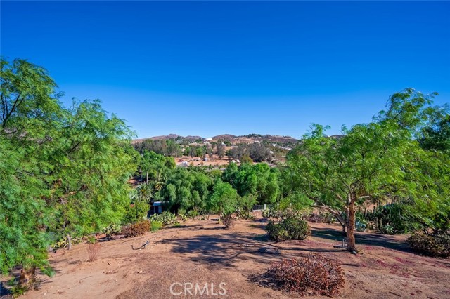 Detail Gallery Image 42 of 56 For 1050 1st St, Norco,  CA 92860 - 6 Beds | 5 Baths