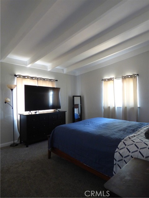 Detail Gallery Image 14 of 33 For 21990 Ramona Ave, Apple Valley,  CA 92307 - 3 Beds | 1/1 Baths