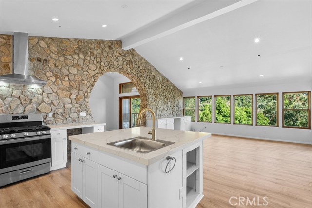 Detail Gallery Image 6 of 36 For 51422 Partington Ridge, Big Sur,  CA 93920 - 3 Beds | 3/1 Baths