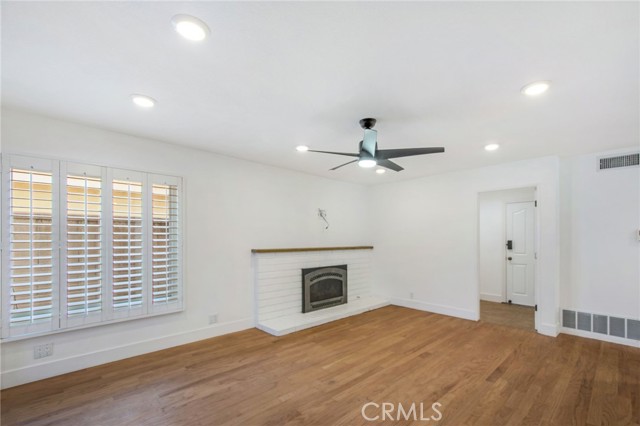 Detail Gallery Image 16 of 28 For 2718 S Griset Pl, Santa Ana,  CA 92704 - 4 Beds | 2/1 Baths