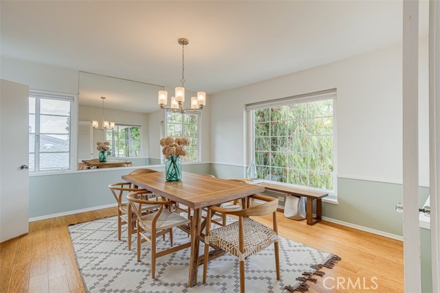 Detail Gallery Image 9 of 45 For 523 Meadows Dr., Glendale,  CA 91202 - 4 Beds | 4 Baths