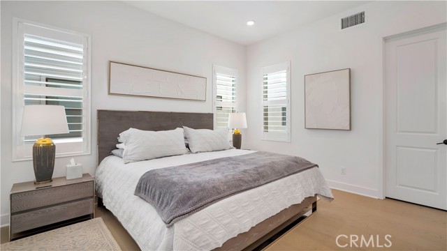 Detail Gallery Image 20 of 69 For 138 Yugen, Irvine,  CA 92618 - 4 Beds | 3/1 Baths