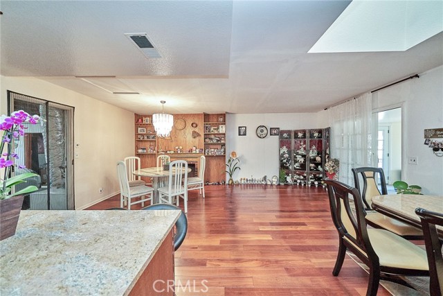 Detail Gallery Image 40 of 49 For 201 S Brookside Ct, Anaheim,  CA 92808 - 4 Beds | 2 Baths