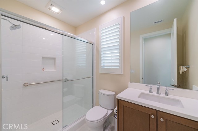 Detail Gallery Image 7 of 56 For 58 Longchamp, Irvine,  CA 92602 - 4 Beds | 4/1 Baths