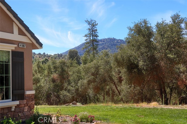 Detail Gallery Image 12 of 62 For 41887 High Point Ct, Ahwahnee,  CA 93601 - 4 Beds | 2 Baths