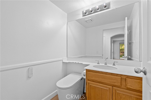 Detail Gallery Image 7 of 27 For 28082 Somerset, Mission Viejo,  CA 92692 - 4 Beds | 2/1 Baths