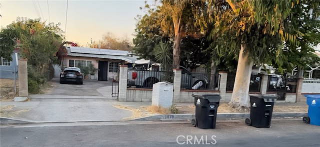 13079 Eustace Street, Pacoima CA: https://media.crmls.org/medias/64a42a17-e41e-4492-87a6-ac3ed757cbd0.jpg