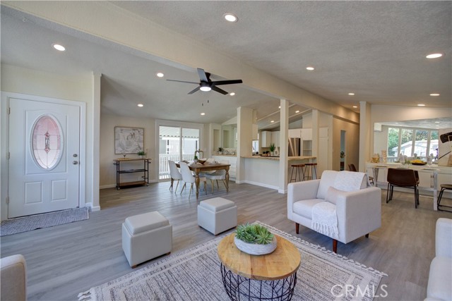 37 Via Santa Barbara, Paso Robles CA: https://media.crmls.org/medias/64a57a4b-1ccd-4224-92ce-84e60cde86ff.jpg