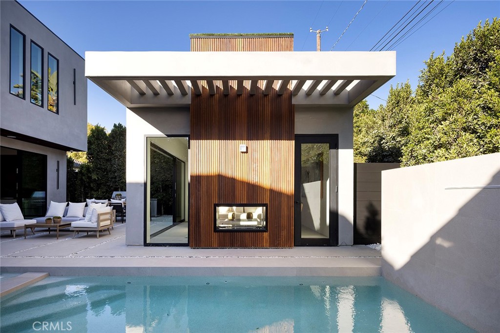 4146 Saint Clair AvenueStudio City img 2