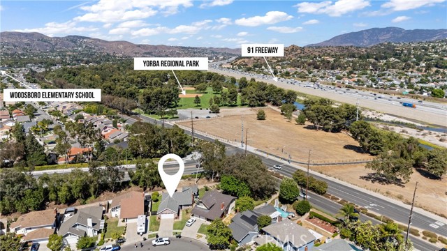 6316 E Woodsboro Avenue, Anaheim Hills CA: https://media.crmls.org/medias/64a6a62c-6937-46e2-b798-57d7626baaa0.jpg