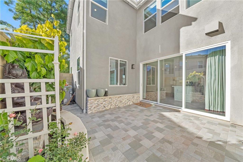 MLS #OC25272647 image #22