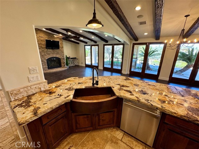 1415 Via Vallarta, Riverside CA: https://media.crmls.org/medias/64a6fc30-9b62-43a8-93a4-e0cba45b1257.jpg
