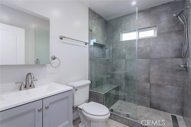 783 E Grand Avenue, Pomona CA: https://media.crmls.org/medias/64a76ce4-b1cf-40ca-b87d-6016bbfe9ae0.jpg