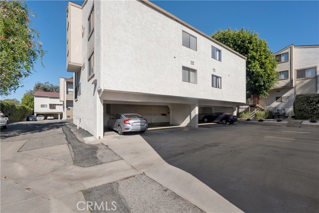 Detail Gallery Image 30 of 31 For 18445 Hatteras #403,  Tarzana,  CA 91356 - 2 Beds | 2 Baths