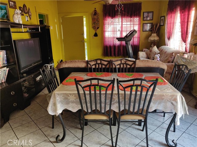 636 E 7th Street, Long Beach, CA, 90813 636 E 7th Street, Long Beach, CA, 90813