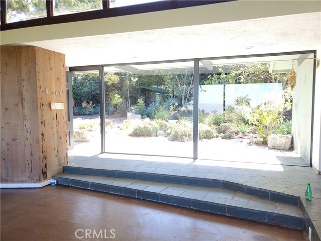 Living room windows facing front yard