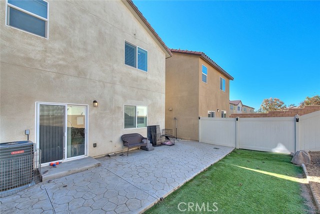 Detail Gallery Image 6 of 50 For 27480 Red Rock Rd, Moreno Valley,  CA 92555 - 3 Beds | 2/1 Baths