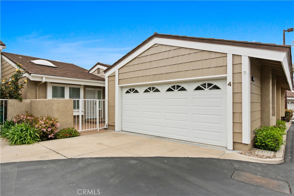 4 Greenbriar
