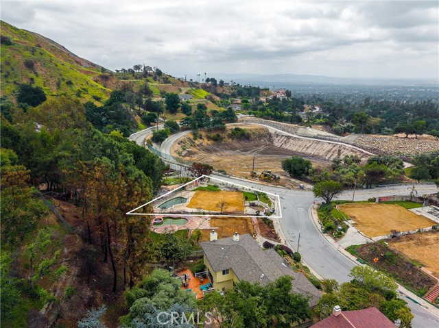 3304 Rubio Crest Drive, Altadena CA: https://media.crmls.org/medias/64ac44c6-54a1-439e-9ad9-add5b97e8a3f.jpg