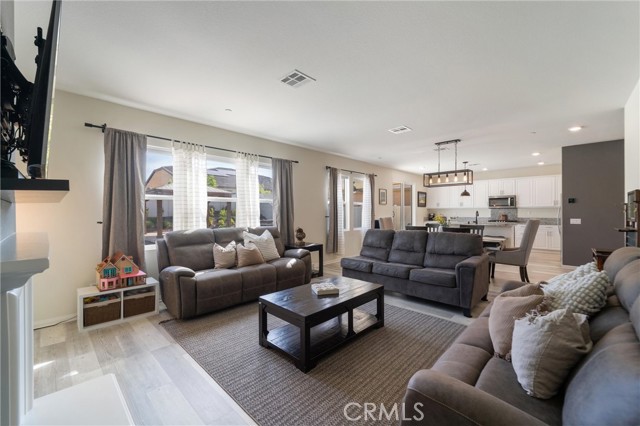 Detail Gallery Image 22 of 55 For 30543 Silky Lupine, Murrieta,  CA 92563 - 5 Beds | 3 Baths