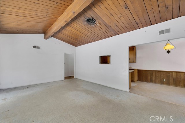 Detail Gallery Image 11 of 37 For 21724 Chatsworth St, Chatsworth,  CA 91311 - 3 Beds | 2 Baths