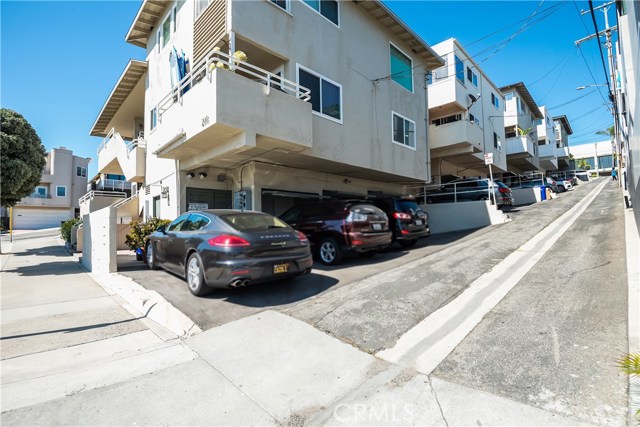 200 15th Street, Manhattan Beach, California 90266, ,Residential Income,Sold,15th,SB20051917