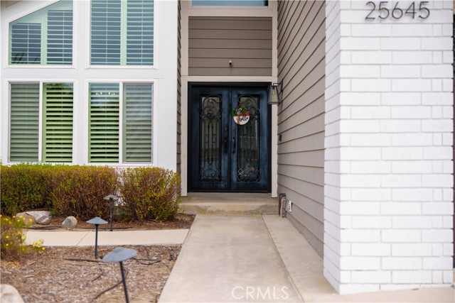 Detail Gallery Image 2 of 26 For 25645 Ashby Way, Lake Forest,  CA 92630 - 4 Beds | 3 Baths