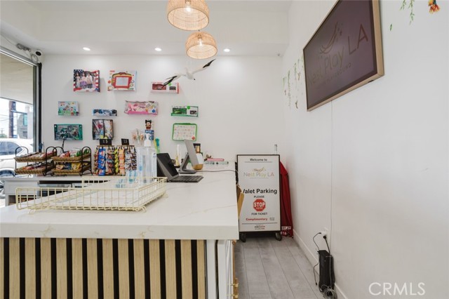 Commercial for Sale in Van Nuys, California