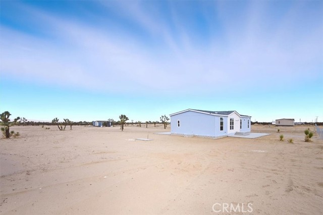 Detail Gallery Image 2 of 34 For 5430 Luna Rd, Phelan,  CA 92371 - 4 Beds | 3 Baths