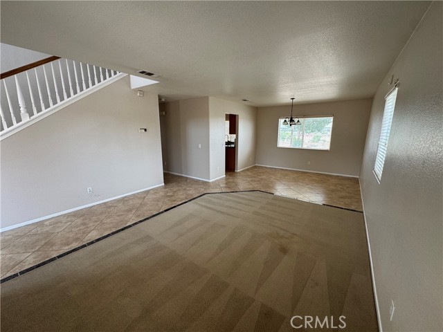 19004 Ivanpah Way, Apple Valley CA: https://media.crmls.org/medias/64af27dd-450e-4513-a9dc-61c103aeb1df.jpg