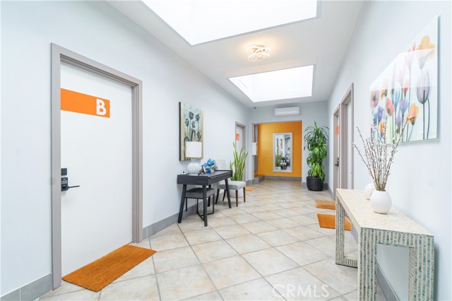 Detail Gallery Image 2 of 47 For 1830 Atlantic, Long Beach,  CA 90806 - – Beds | – Baths