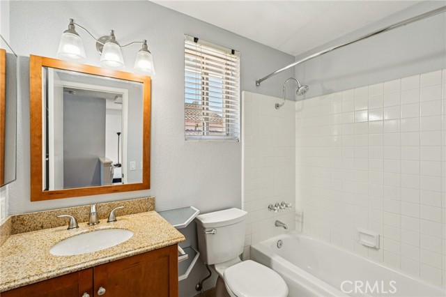 Detail Gallery Image 15 of 35 For 24395 Jacarte, Murrieta,  CA 92562 - 3 Beds | 2/1 Baths