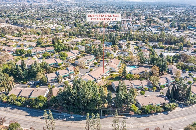Detail Gallery Image 4 of 40 For 2238 Vista Del Sol, Fullerton,  CA 92831 - 2 Beds | 2/1 Baths