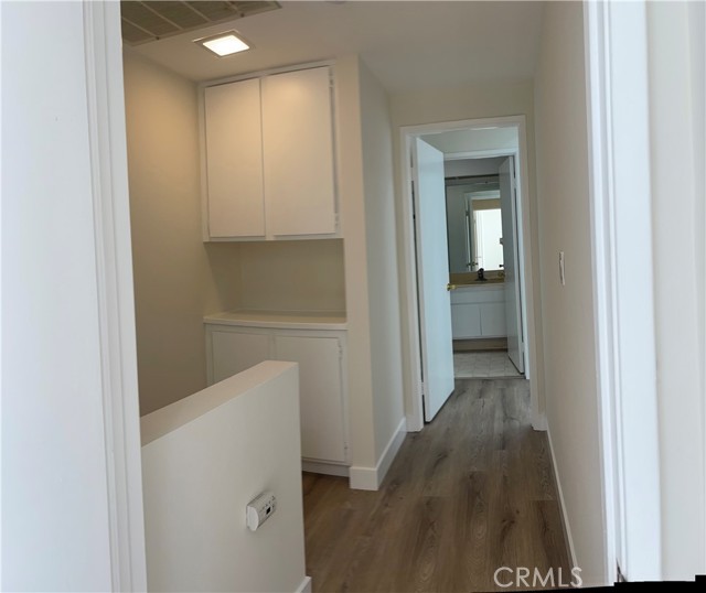 Detail Gallery Image 26 of 30 For 7311 Kester, Van Nuys,  CA 91405 - 2 Beds | 3 Baths