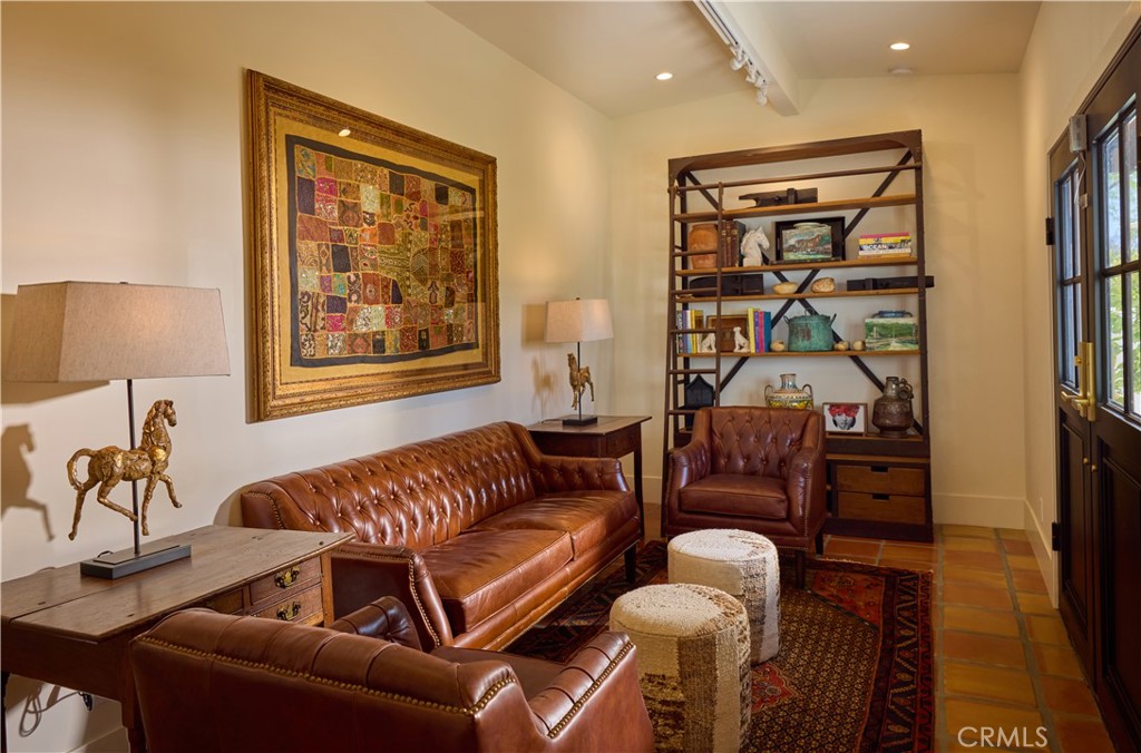 MLS #JT25114859 image #10