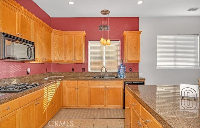 901 Misty Harbor Drive, Livingston CA: https://media.crmls.org/medias/64b20972-545f-4abe-997f-552c2325805b.jpg