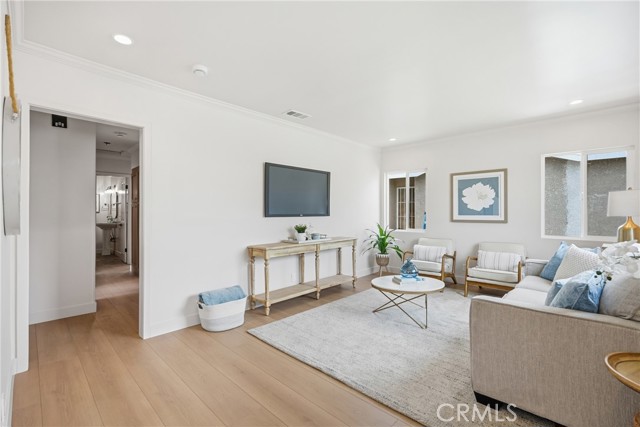 4750 W 133rd, Hawthorne CA: https://media.crmls.org/medias/64b2223a-d903-46b4-9dbe-6fa96eacc47a.jpg