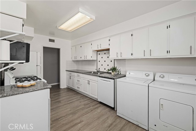 Detail Gallery Image 8 of 16 For 43919 Kirkland, Lancaster,  CA 93535 - 3 Beds | 2 Baths