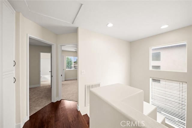 43144 Teramo Street, Temecula CA: https://media.crmls.org/medias/64b36332-b5c0-4d15-b638-50e1f5e63e1f.jpg