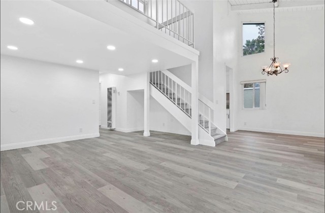 Detail Gallery Image 4 of 29 For 4925 Indian Wood Rd #478,  Culver City,  CA 90230 - 3 Beds | 2 Baths